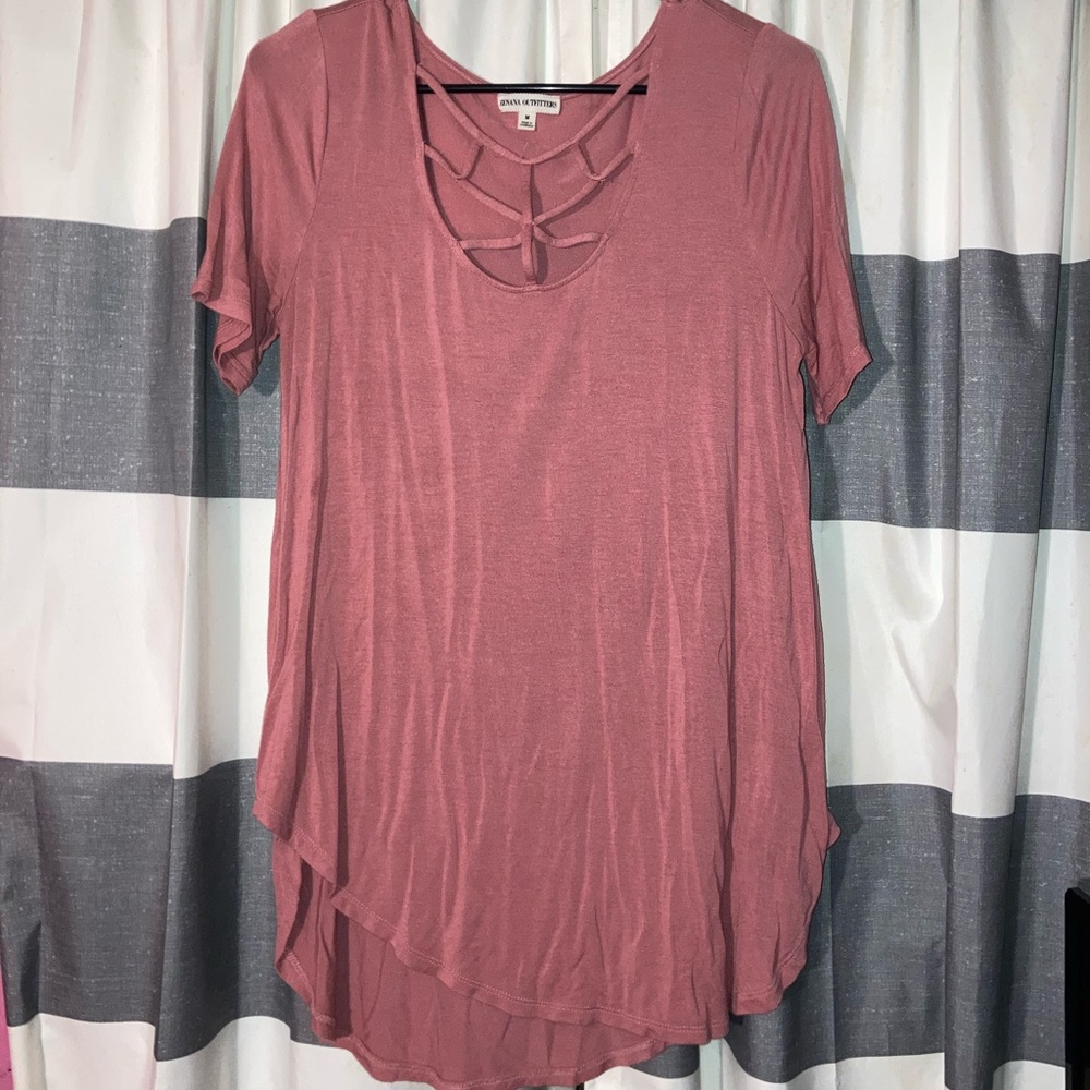 pink shirt